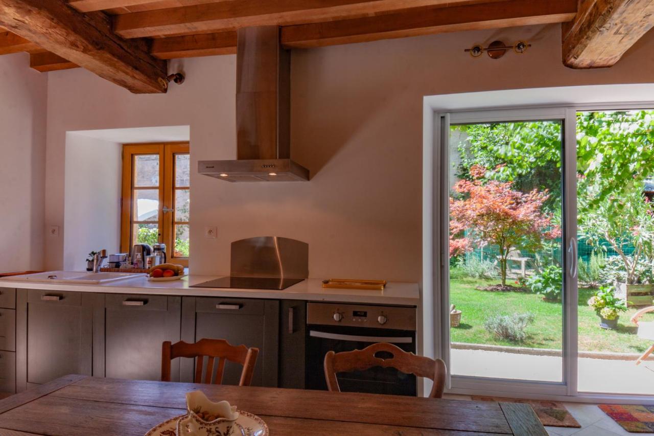 Relais De La Fontaine - Maison De Charme Cunfin Экстерьер фото